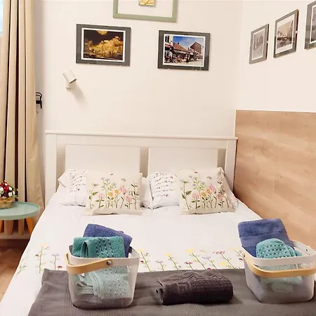 Republicii Small Apartment *